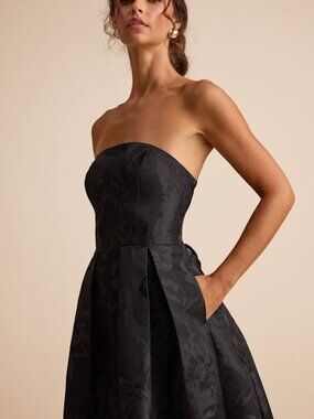 Lulus Laurelin Black Floral Jacquard Pleated Strapless Maxi Dress - Size S